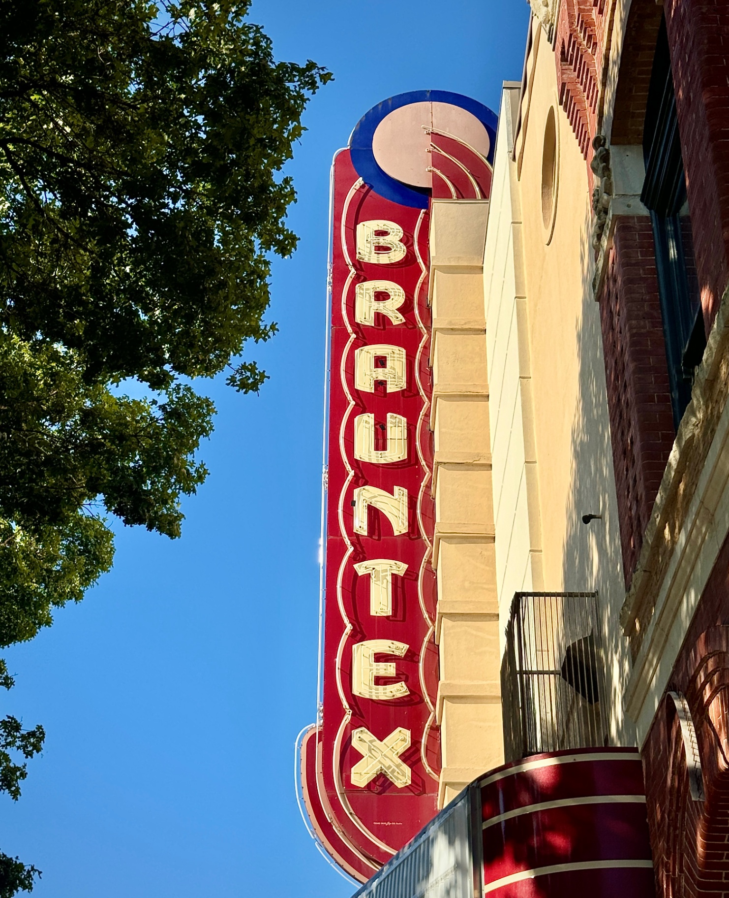 Brauntex Theatre Marquee